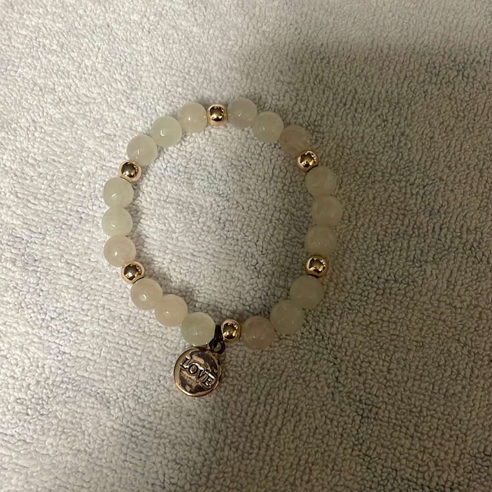 Woman’s bracelet